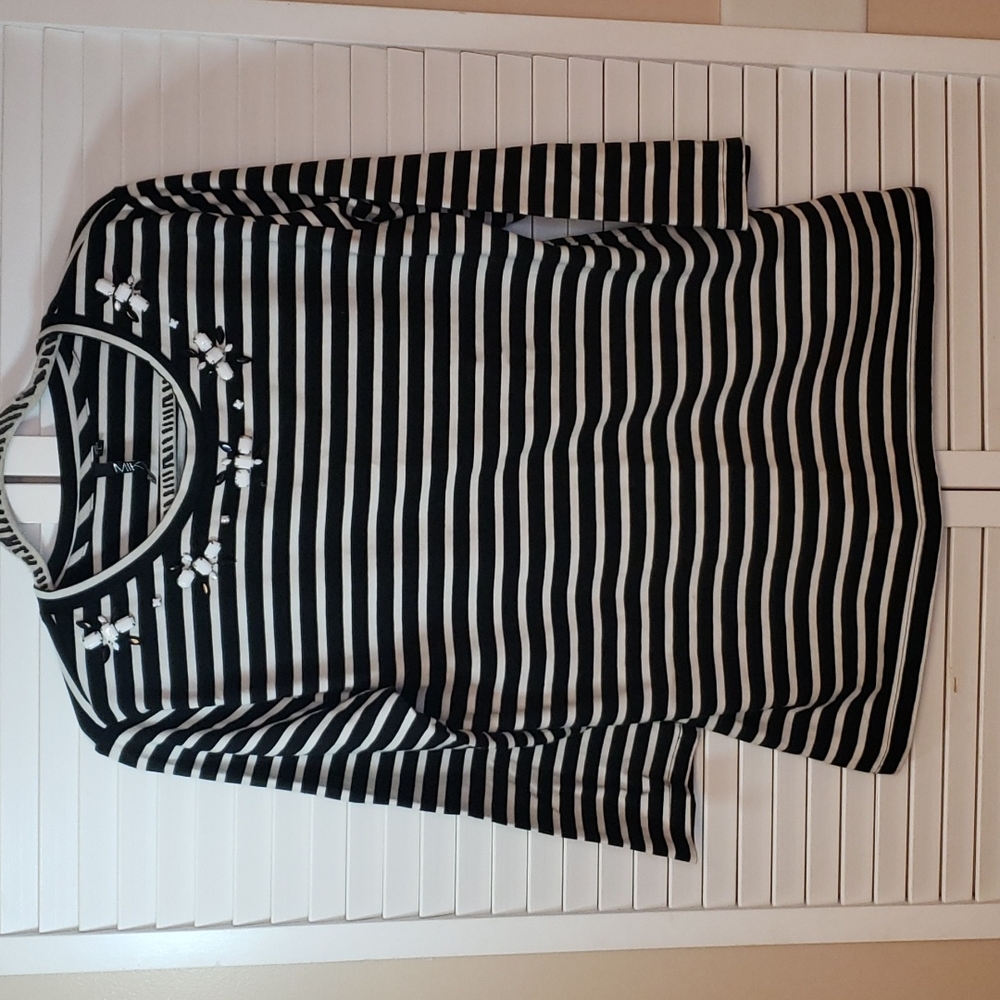 MIK Womens Stripe Quarter Sleeve Beaded Top
